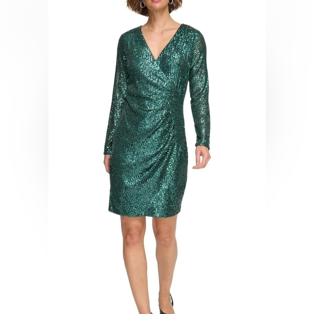 NWT DKNY Sz 12 Emerald Green Sequin Side Ruched Dress long sleeves.